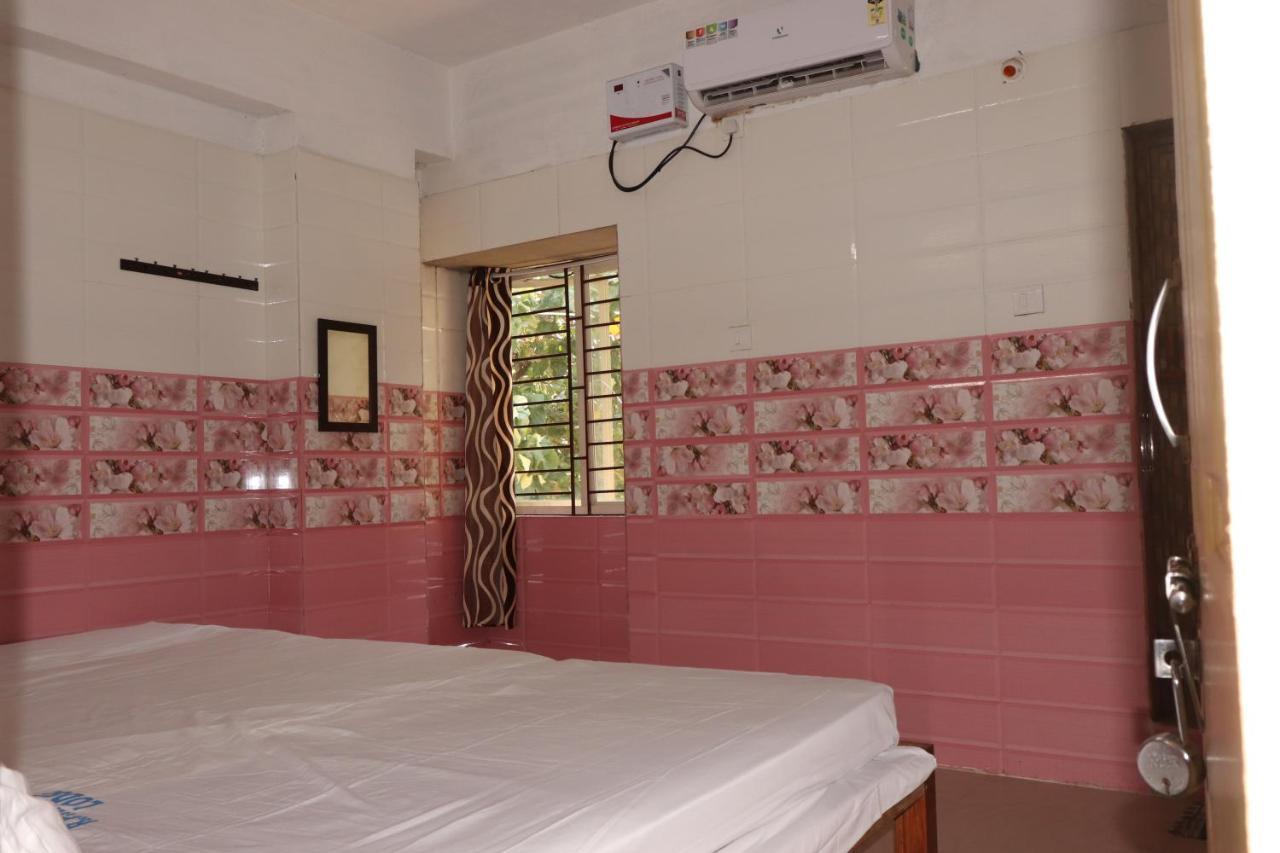 Annaiyin Hotel King Palace Velankanni Esterno foto